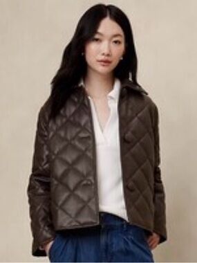 EUC Beautiful BANANA REPUBLIC FACTORY Faux Leather Jacket XSP